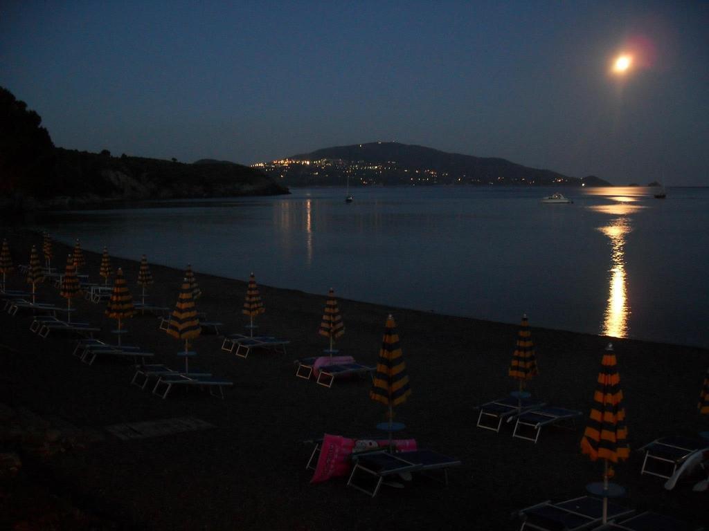 Casa Del Golfo Aparthotel Lacona Buitenkant foto