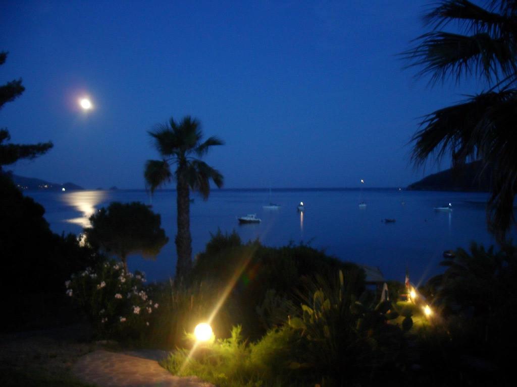 Casa Del Golfo Aparthotel Lacona Buitenkant foto
