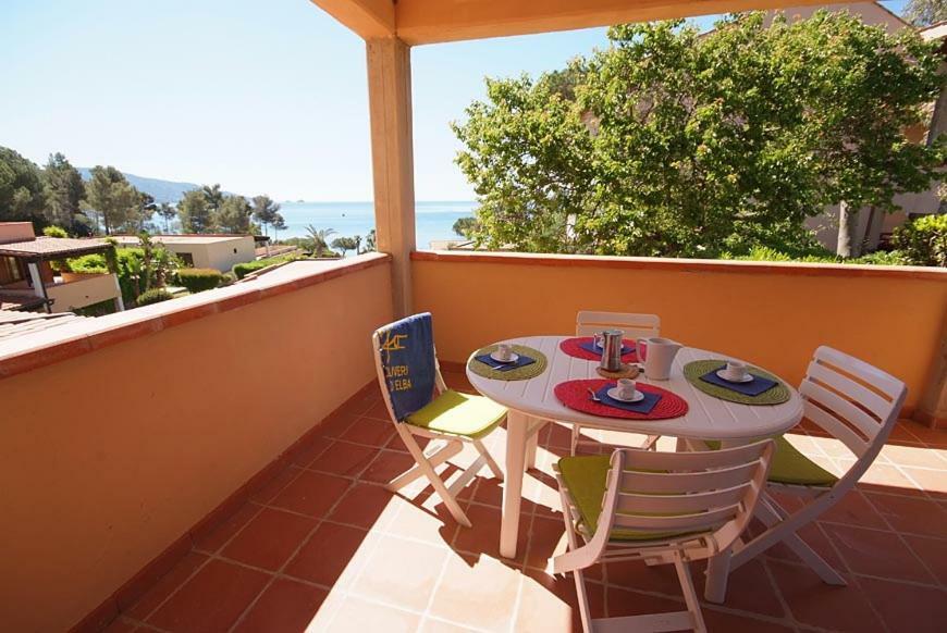 Casa Del Golfo Aparthotel Lacona Buitenkant foto